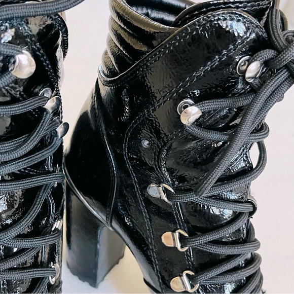DKNY Women’s Lenin Lace Up Boots - Picture 5 of 8